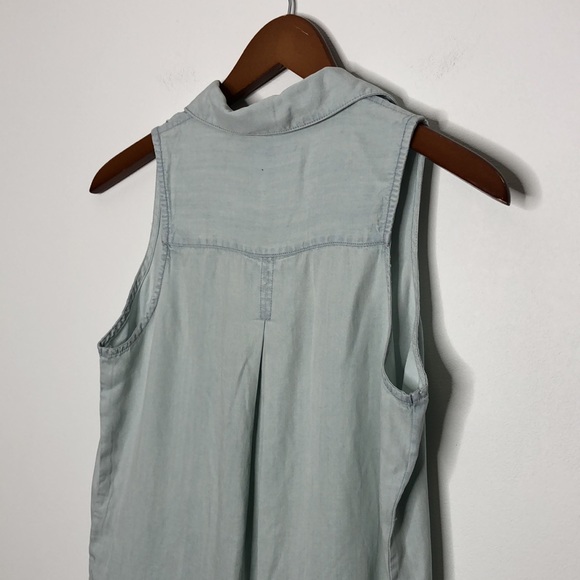 NWT Miami Sleeveless Blouse Light Wash Size XS - Picture 4 of 9